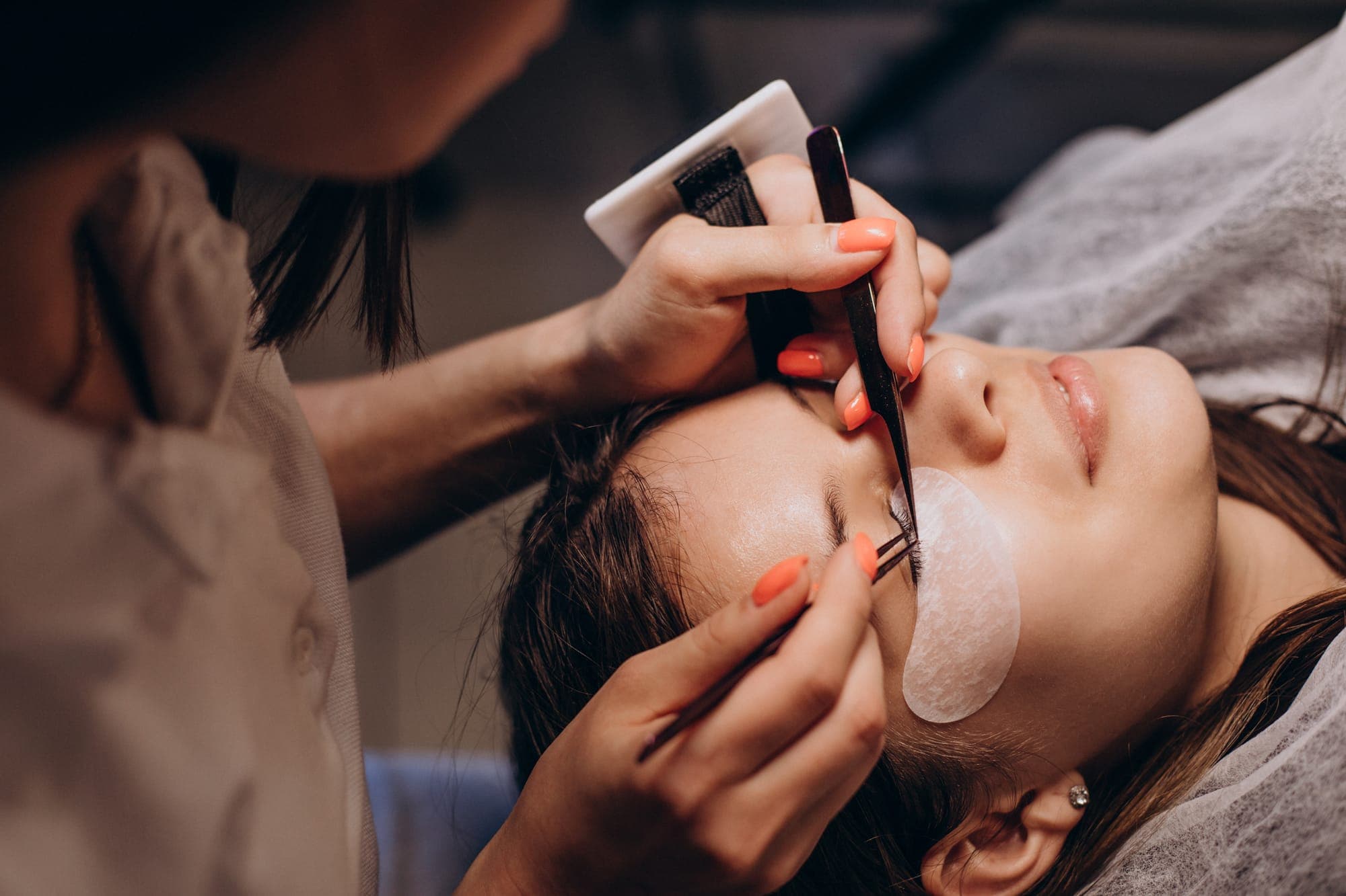 Wimpernbehandlungen